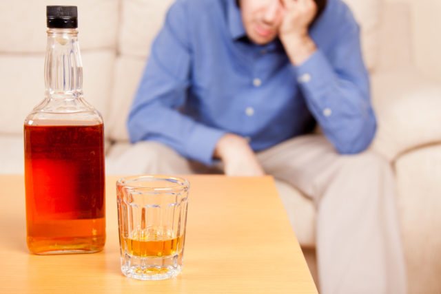 Strong drinks like vodka and cognac, and low-alcohol beer equally negatively affect the functioning of the human cardiovascular and nervous systems