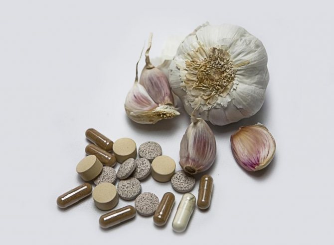 Pills and garlic
